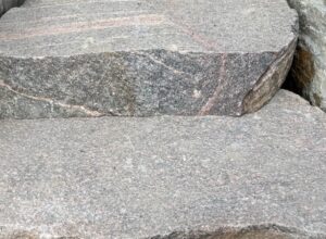Boulder natural stone steps product swatch