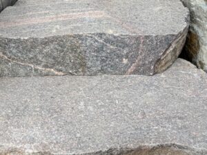 Boulder natural stone steps product swatch