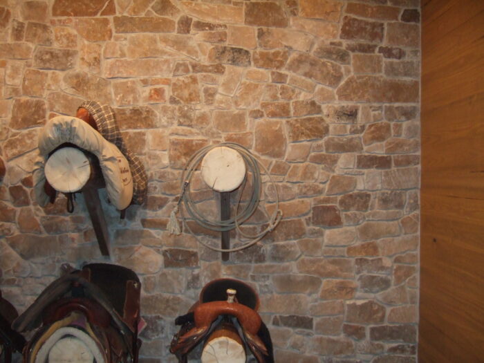 Chestnut Ashlar - Image 3