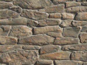 Closeup of Bison Farmhouse Ledge Manufactured Stone Veneer Product
