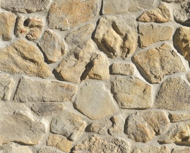 Closeup of Coyote Foothill Rubble manufactured stone veneer product