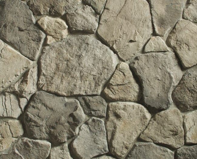 Closeup of Greypearl Foothill Rubble manufactured stone veneer product