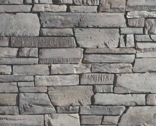 Closeup of Shadowplay Peak Ledge manufactured stone veneer product