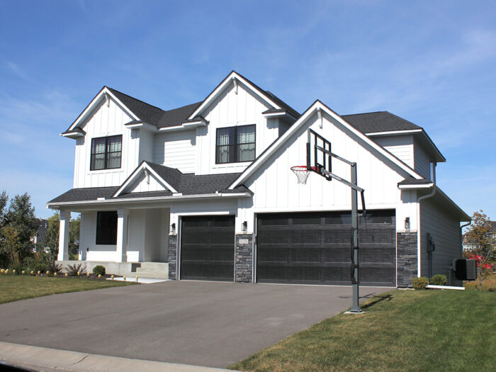 Ebony Ridge - Image 3