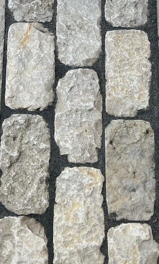 Fond du Lac Colonial Pavers product swatch