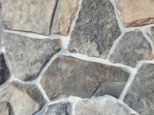Gatlinburg Mosaic natural stone veneer at Hedberg Home