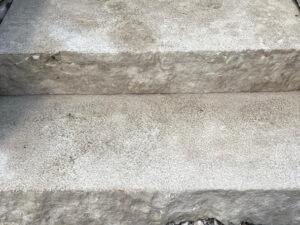Ivory Sands natural stone steps product swatch