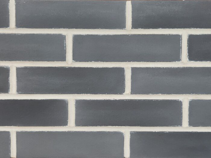 Misty Morning king brick product swatch with white mortar