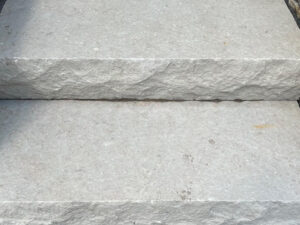 Oxford natural stone steps product swatch