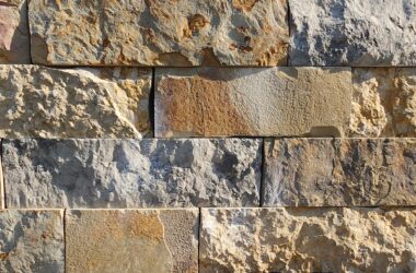 Rum River Natural Stone Retaining Wall Product Swatch