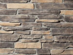 Closeup of West Chester Country Ledge manufactured stone veneer product