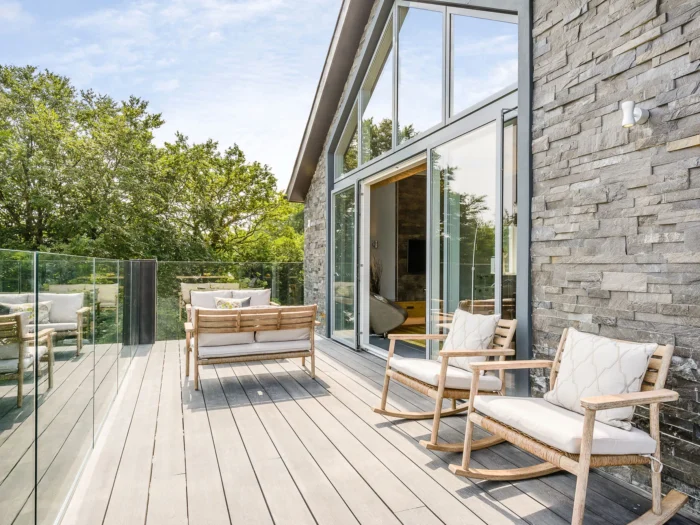Extra Large Series Charcoal XL Rock Panels Residential Exterior
