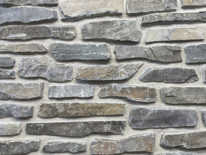 closeup of castle mountain strip stack ledgestone natural stone veneer product