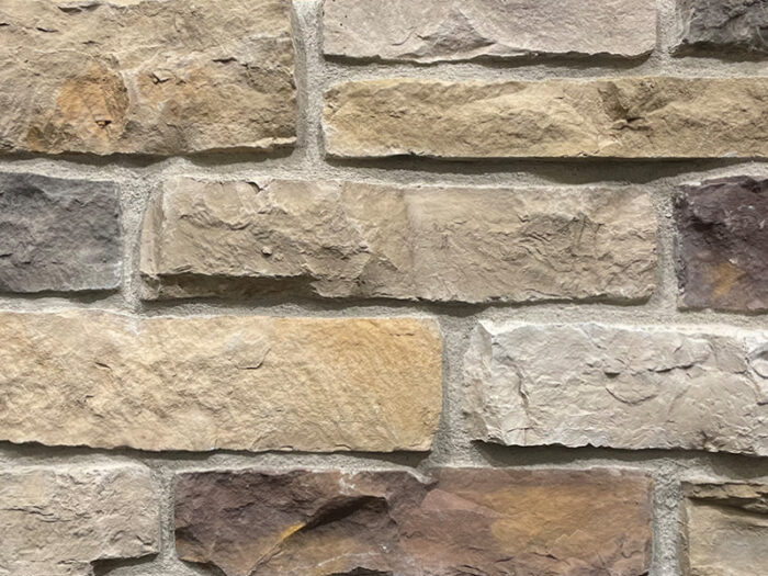 closeup of concord ridge manufactured stone veneer display with restoration mortar