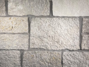 closeup of fond du lac castlerock natural stone veneer product