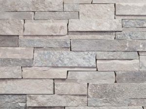 closeup of fond du lac silver stakledge natural stone veneer display drystacked without mortar