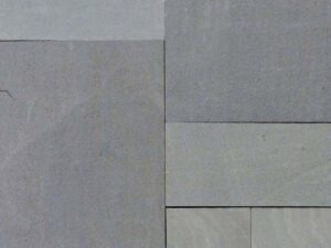 Mountain Bluestone cut and patterned flagstone product swatch photo