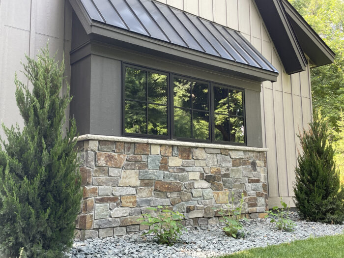 Mountain Lodge - Image 2
