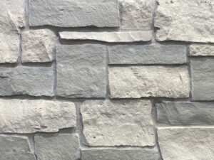 closeup of pelican shore natural stone veneer product