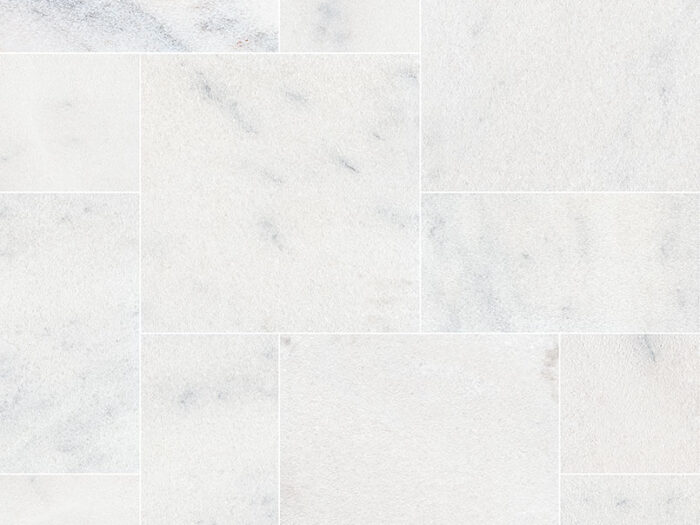Sierra White cut and patterned flagstone product swatch photo