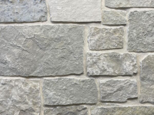 closeup of stone harbor blue vein splitface natural stone veneer product