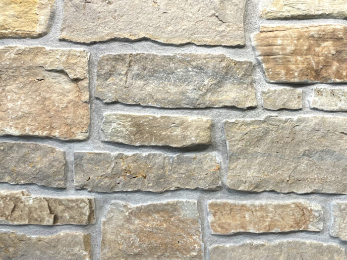 closeup of taylor's bluff natural stone veneer display with restoration mortar